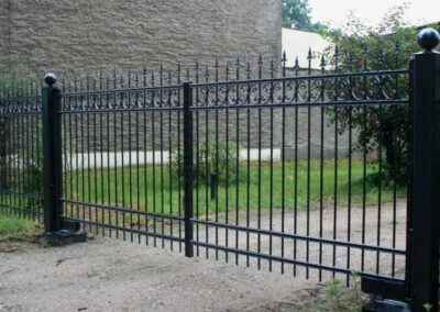 Elektrotor Edelstahl, Stäbe und Ornamente